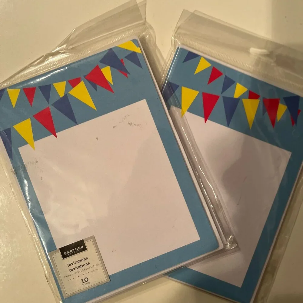 Party Invitations (5X7 by Gartner) (2 packages) (ps/x)